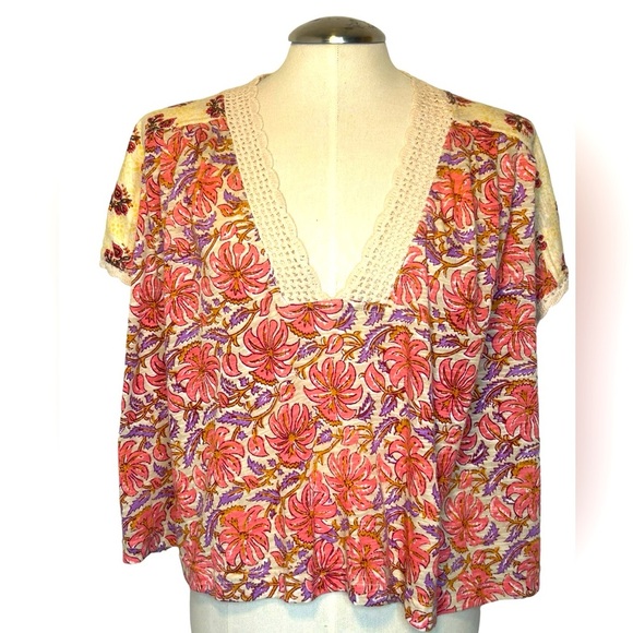 Free People Floral Leilani Print Oversized Tunic Crop Top Size M - Picture 1 of 8